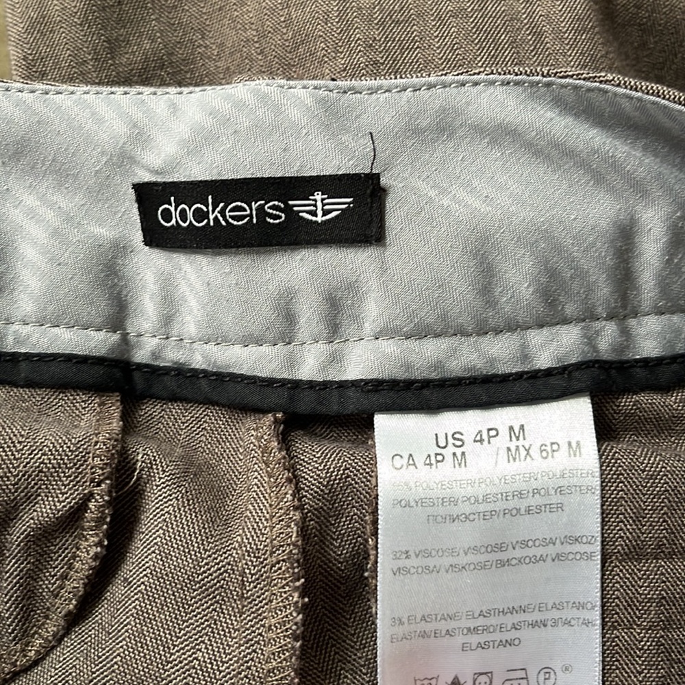 Womens Dockers brown bootcut pants size 4 petite - Picture 3 of 3
